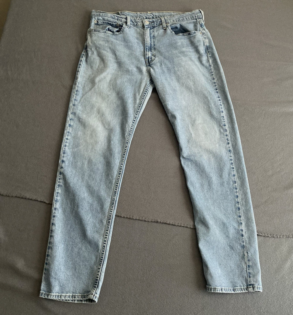 Levi's 502 Tapered Leg Jeans Men's 36x34 (Fit 36x31) Light Wash Stretch Denim